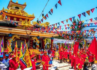 Check in 5 lễ hội thú vị, đặc sắc trong tour du lịch Phú Quốc Check in 5 lễ hội thú vị, đặc sắc trong tour du lịch Phú Quốc