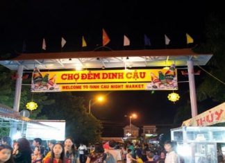 Khám phá thiên đường ăn uống tại chợ đêm Dinh Cậu khi du lịch Phú Quốc Khám phá thiên đường ăn uống tại chợ đêm Dinh Cậu khi du lịch Phú Quốc