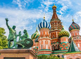 Khám phá nét đặc trưng của 10 công trình kiến trúc tiêu biểu khi du lịch Nga Khám phá nét đặc trưng của 10 công trình kiến trúc tiêu biểu khi du lịch Nga